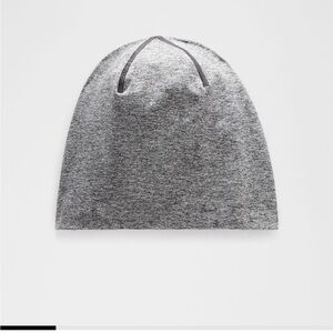 Lululemon Fast and Free Rulu Fleece Running Beanie.